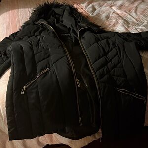 Guess Black Puffer Jacket with Faux Fur Trim